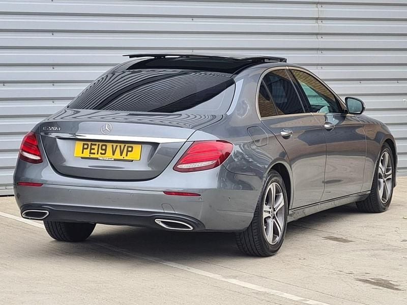 Used Mercedes E220 Premium 194 HP (142 kW) 2019 Grey Sedan