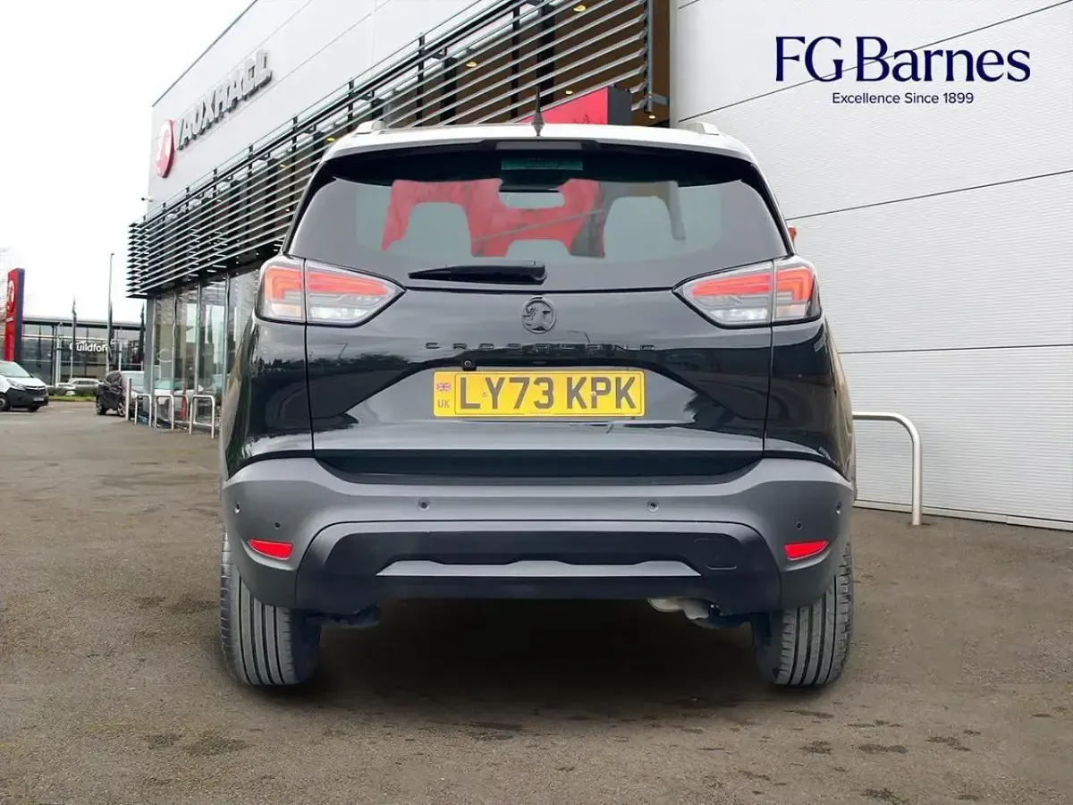 Used Vauxhall Crossland Ultimate 128 HP (94 kW) 2023 Black SUV