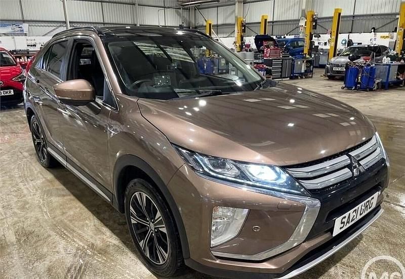 Used Mitsubishi Eclipse 163 HP (119 kW) 2021 Bronze Hatchback