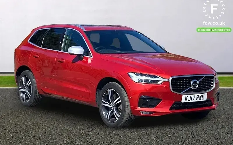 Usado Volvo XC60 R-Design 254 HP (186 kW) 2017 SUV