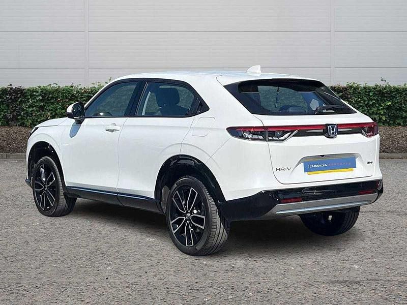 Used Honda HR-V Advance 131 HP (96 kW) 2025 Platinum white SUV