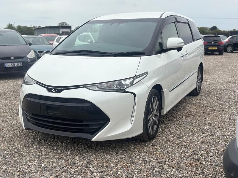Usado Toyota Estima Limited 2019 Blanco Monovolumen