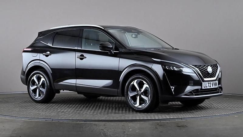 Black Used 2022 Nissan Qashqai N-Connecta SUV | £14,998 (Fair price) - Image 1/4