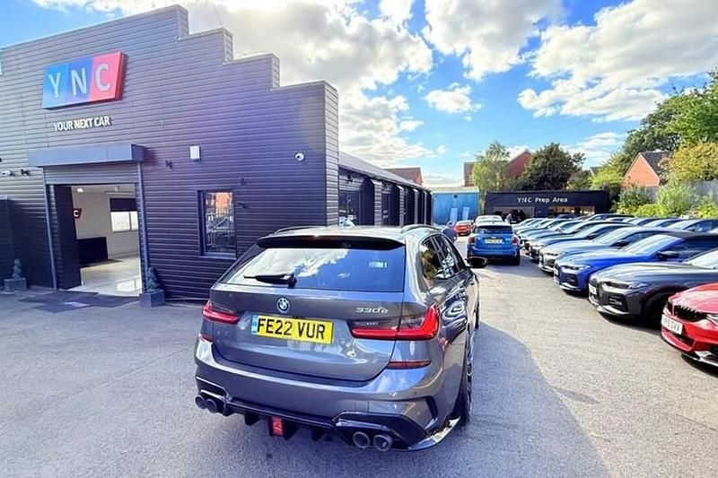 Used 2022 BMW 330e M Sport | £21,991 (Fair price) - Image 1/1