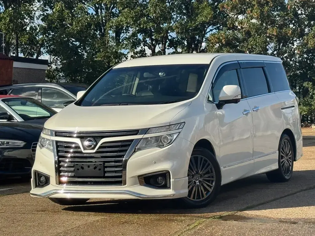 Used Nissan Elgrand 2025 MPV