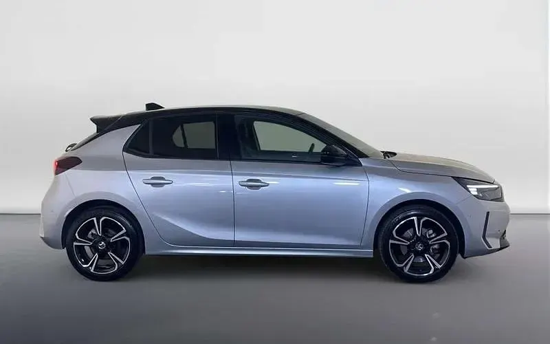 Used Vauxhall Corsa Ultimate 131 HP (96 kW) 2024 Silver Hatchback