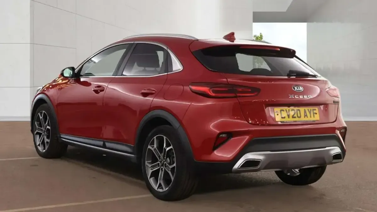 Used Kia XCeed 120 HP (88 kW) 2020 Red SUV