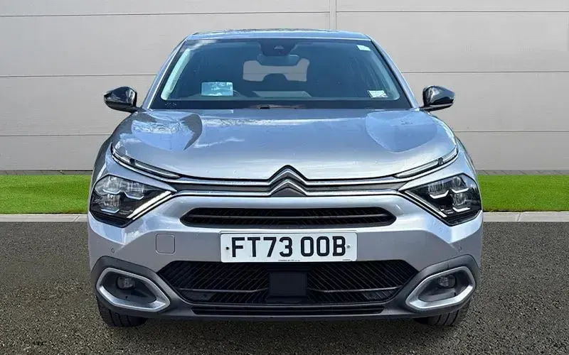 Usado Citroën C4 PureTech 131 HP (96 kW) 2024 SUV