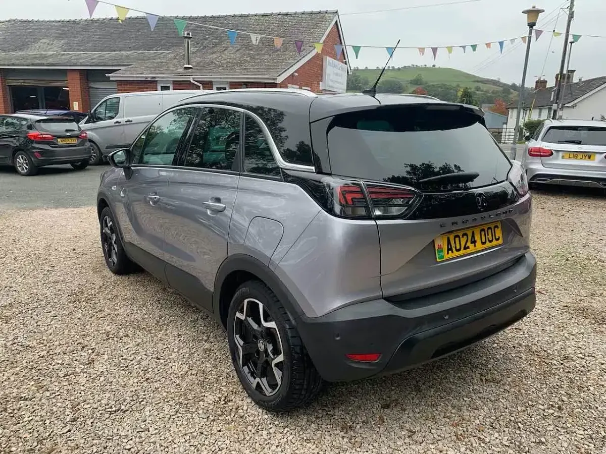 Used Vauxhall Crossland Ultimate 130 HP (95 kW) 2024 Grey SUV