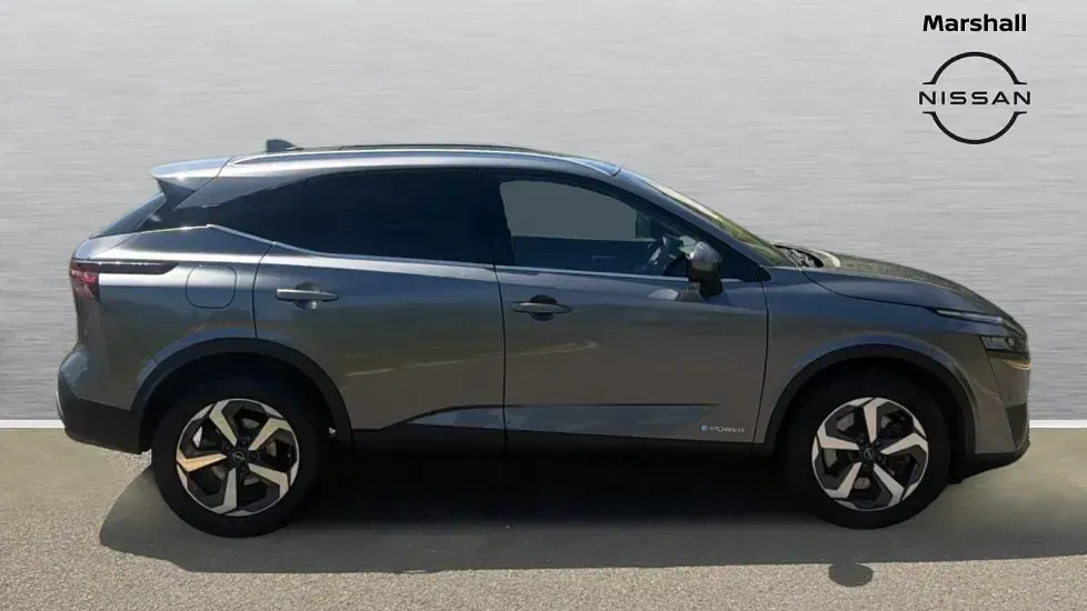 Used Nissan Qashqai N-Connecta 190 HP (139 kW) 2024 Grey SUV