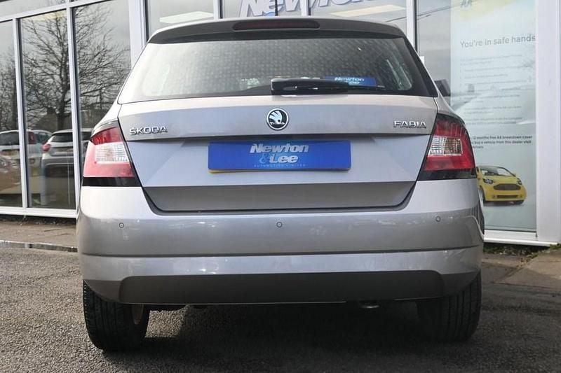 Used Skoda Fabia SE 90 HP (66 kW) 2016 Beige Hatchback