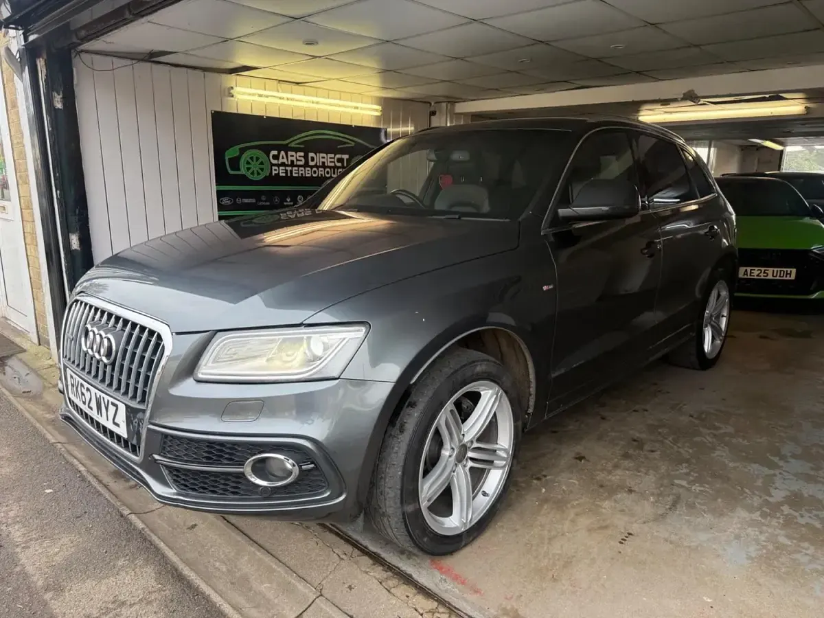 Used Audi Q5 S-line plus 241 HP (177 kW) 2012 Grey SUV