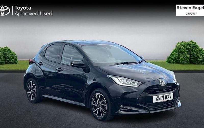 Used Toyota Yaris Hybrid Design 116 HP (85 kW) 2025 Hatchback