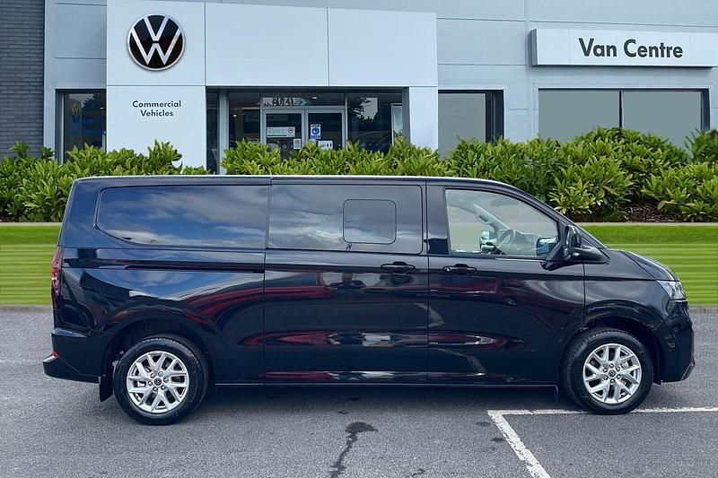 New VW Transporter Pro 150 HP (110 kW) 2026 Black Van