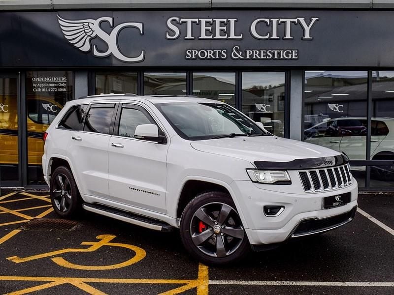 White Used 2015 Jeep Grand Cherokee Overland SUV | £12,985 (Fair price) - Image 1/3