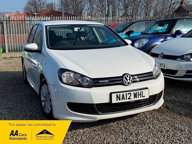 Used VW Golf VII S 105 HP (77 kW) 2012 White Hatchback