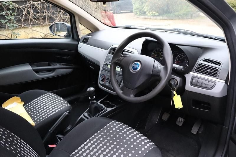 Used Fiat Grande Punto Active 2007 Grey Hatchback