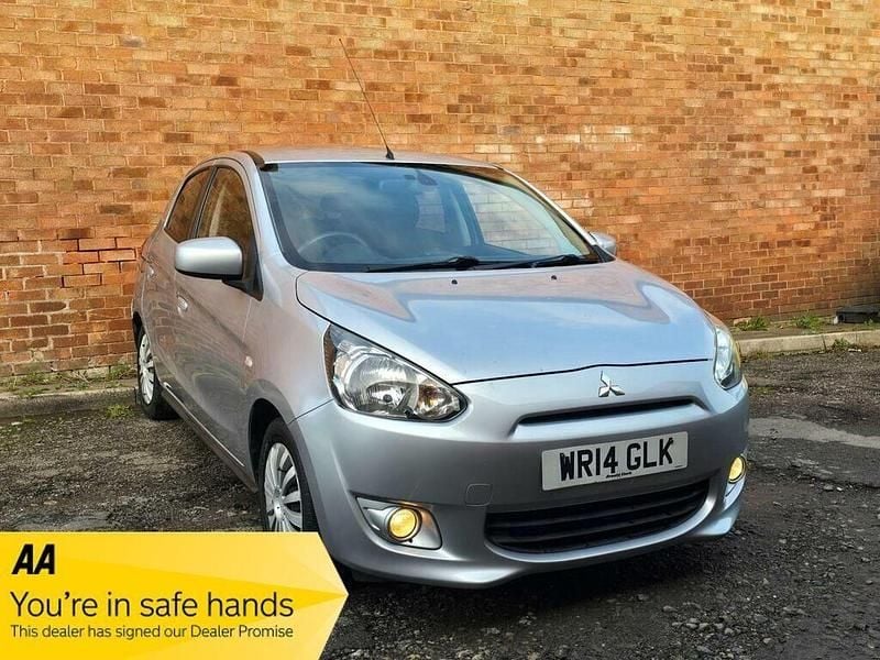 Used Mitsubishi Mirage 79 HP (58 kW) 2014 Silver Hatchback
