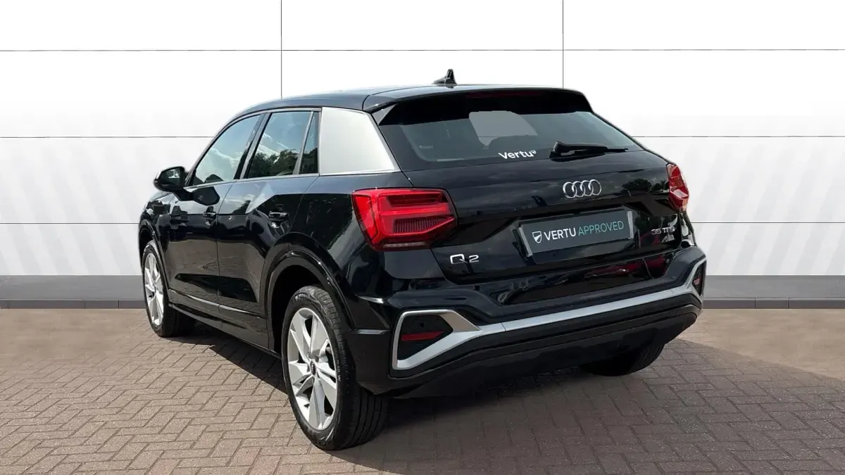 Used Audi Q2 S-Line 150 HP (110 kW) 2023 Black SUV