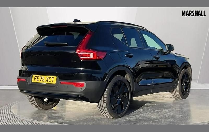 Used Volvo XC40 Plus 161 HP (118 kW) 2025 Black SUV