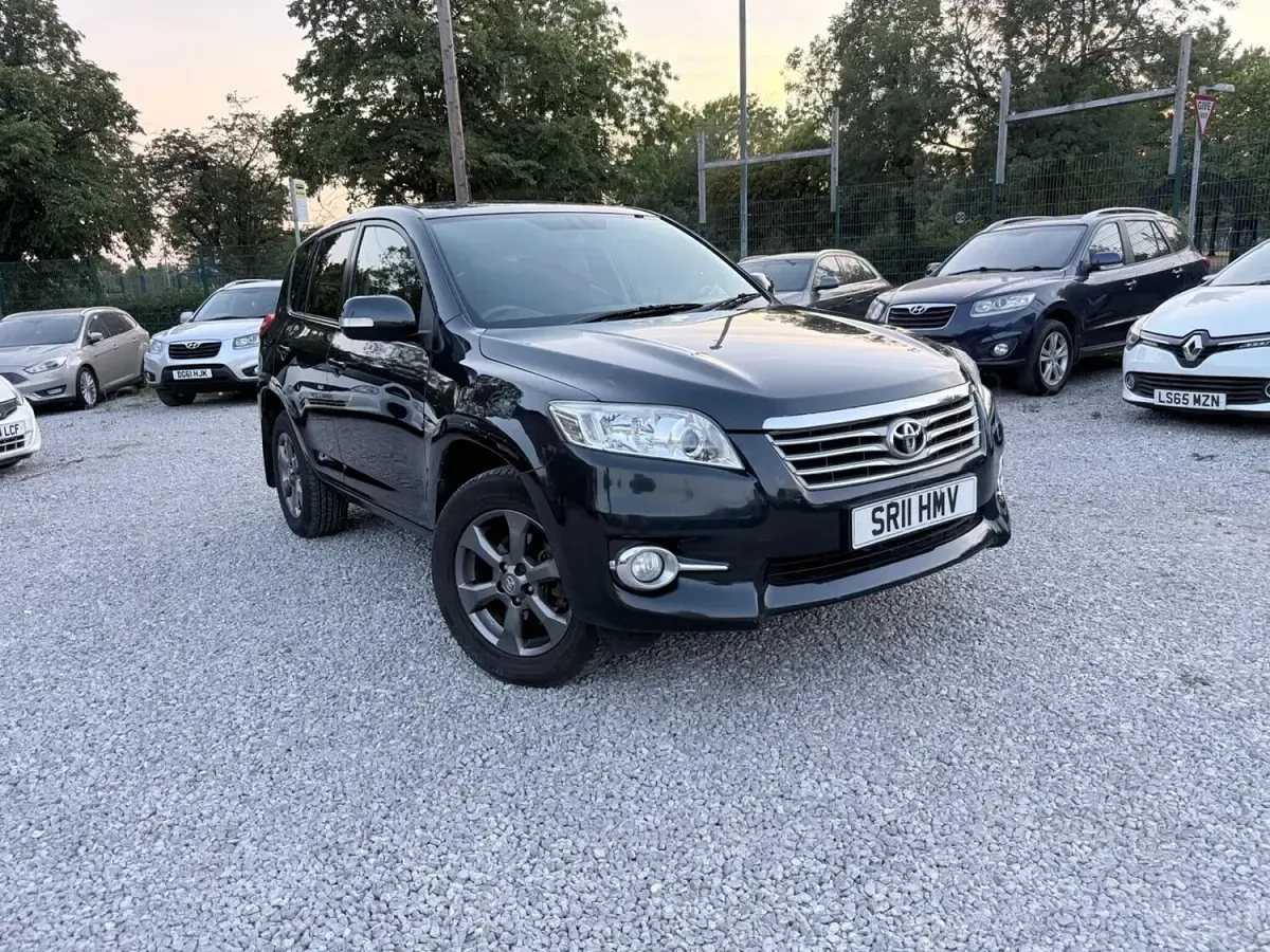 Used Toyota RAV4 150 HP (110 kW) 2011 Grey SUV
