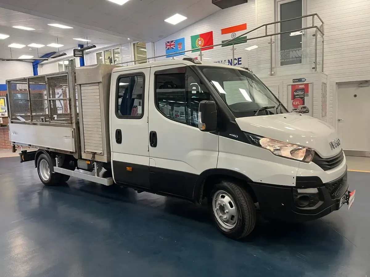 Used Iveco Daily 150 HP (110 kW) 2017 White