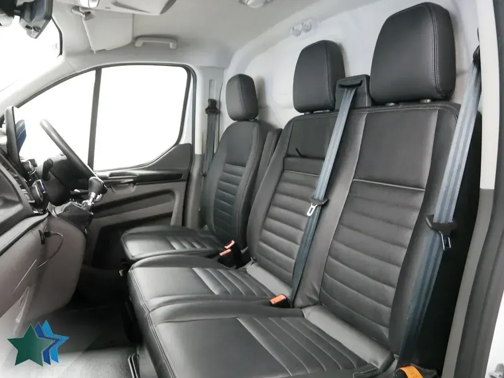 Used Ford Transit Custom 130 HP (95 kW) 2023 White