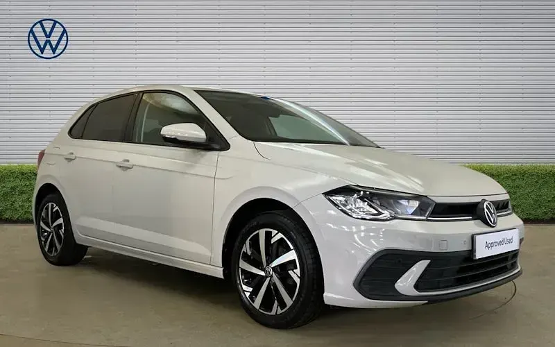 Used VW Polo Life 95 HP (69 kW) 2023 Hatchback