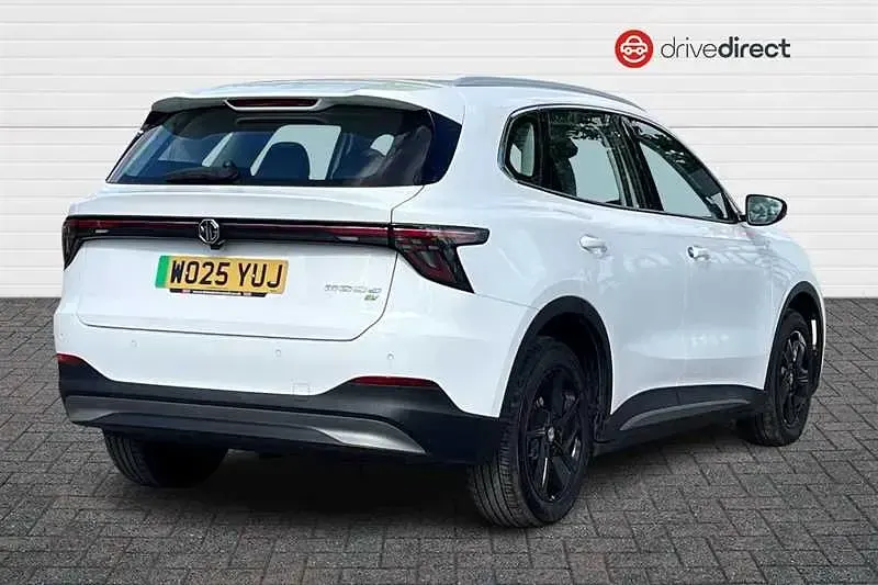 New MG MG5 EV SE 114 kW (156 HP) 2025 White Estate