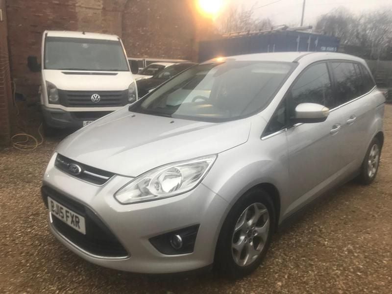 Used Ford Grand C-Max Zetec 115 HP (84 kW) 2015 Silver MPV