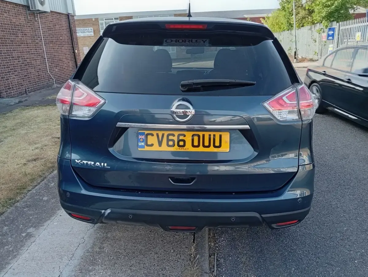 Used Nissan X-Trail Acenta 130 HP (95 kW) 2016 Blue SUV