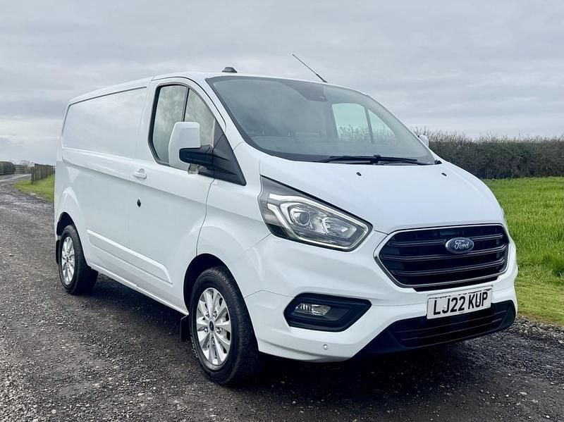 Used Ford Transit Custom Limited 130 HP (95 kW) 2022 White Van