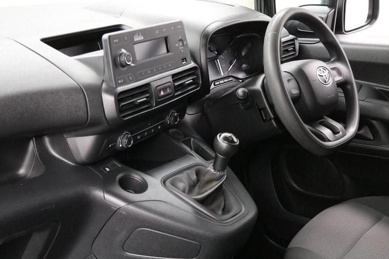 Used Toyota Proace Active 100 HP (73 kW) 2021 Grey MPV