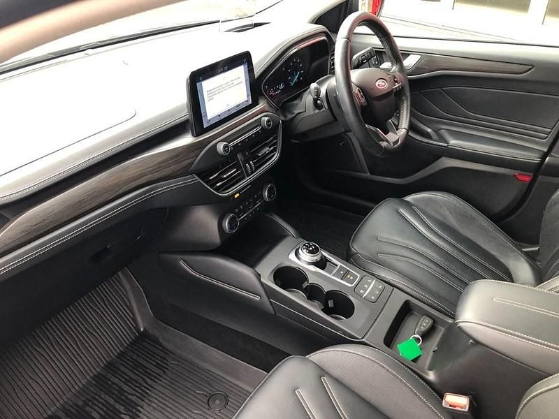 Used Ford Focus Vignale 150 HP (110 kW) 2019 Grey Hatchback