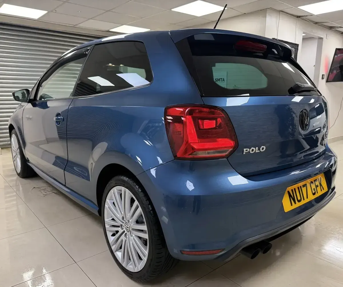Usado VW Polo BlueGT 2017 Azul Utilitario