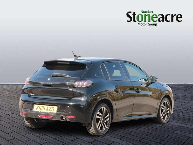 Used Peugeot 208 Allure 101 HP (74 kW) 2021 Black Hatchback