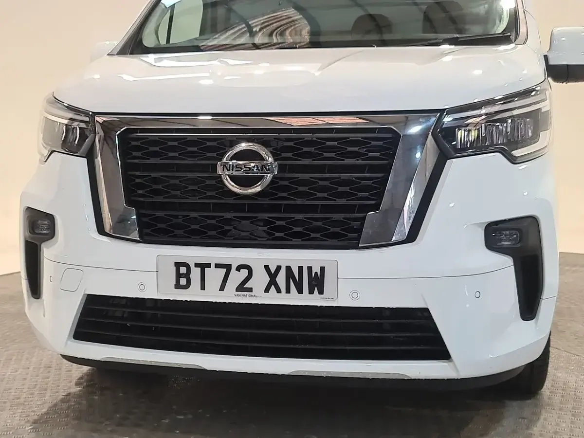 Used Nissan Primastar Tekna 110 HP (80 kW) 2023 White MPV