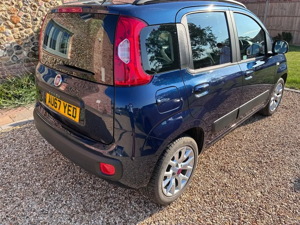 Used Fiat Panda Lounge 69 HP (50 kW) 2017 Blue Hatchback
