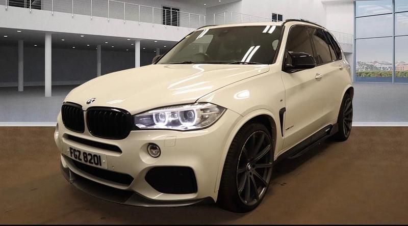 White Used 2017 BMW X5 M Sport SUV | £17,985 (Fair price) - Image 1/4
