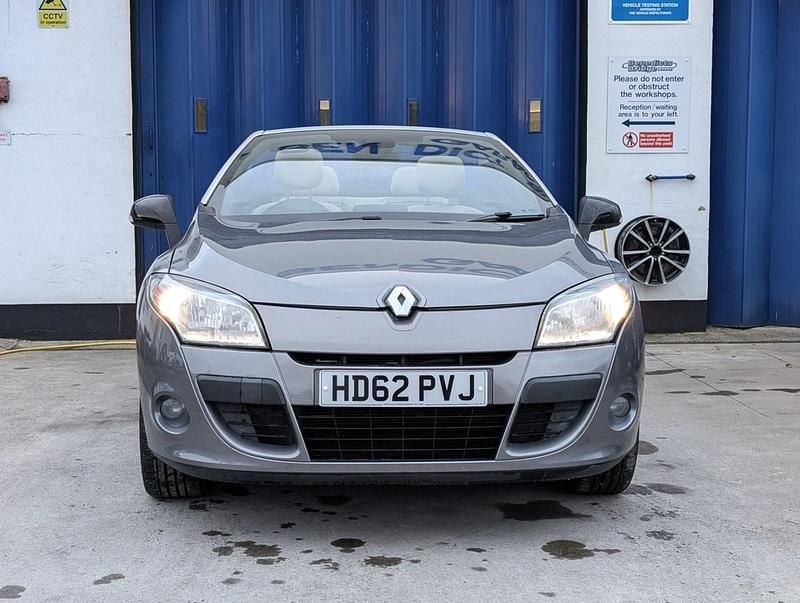 Used Renault Mégane Cabriolet Dynamique 2019 Grey Cabriolet