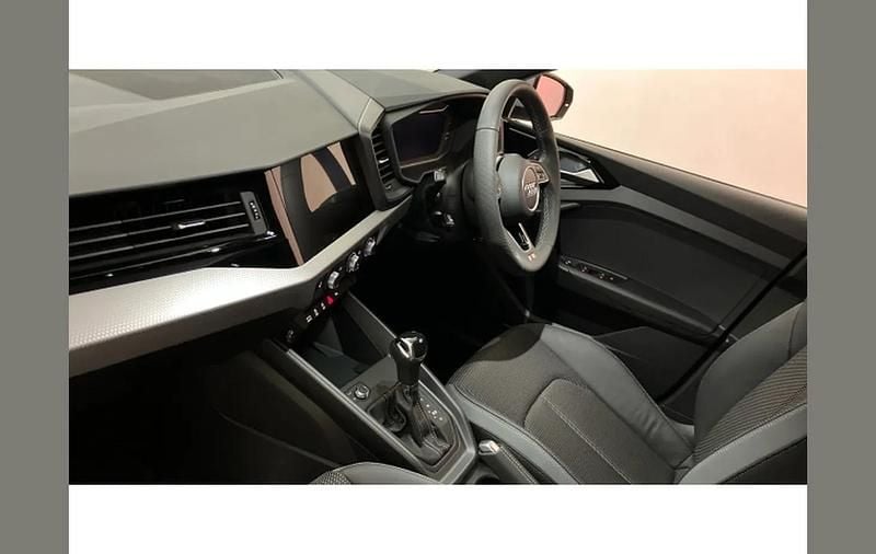 New Audi A1 S-Line 147 HP (108 kW) 2025 Other SUV