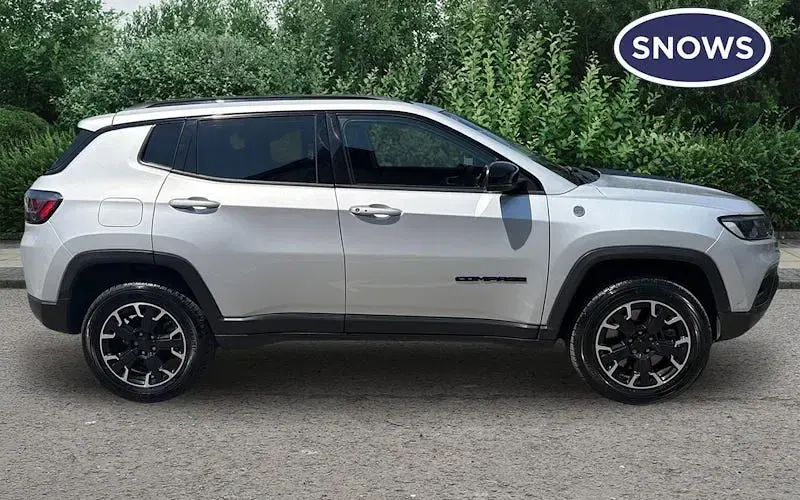 Used Jeep Compass Trailhawk 241 HP (177 kW) 2024 SUV