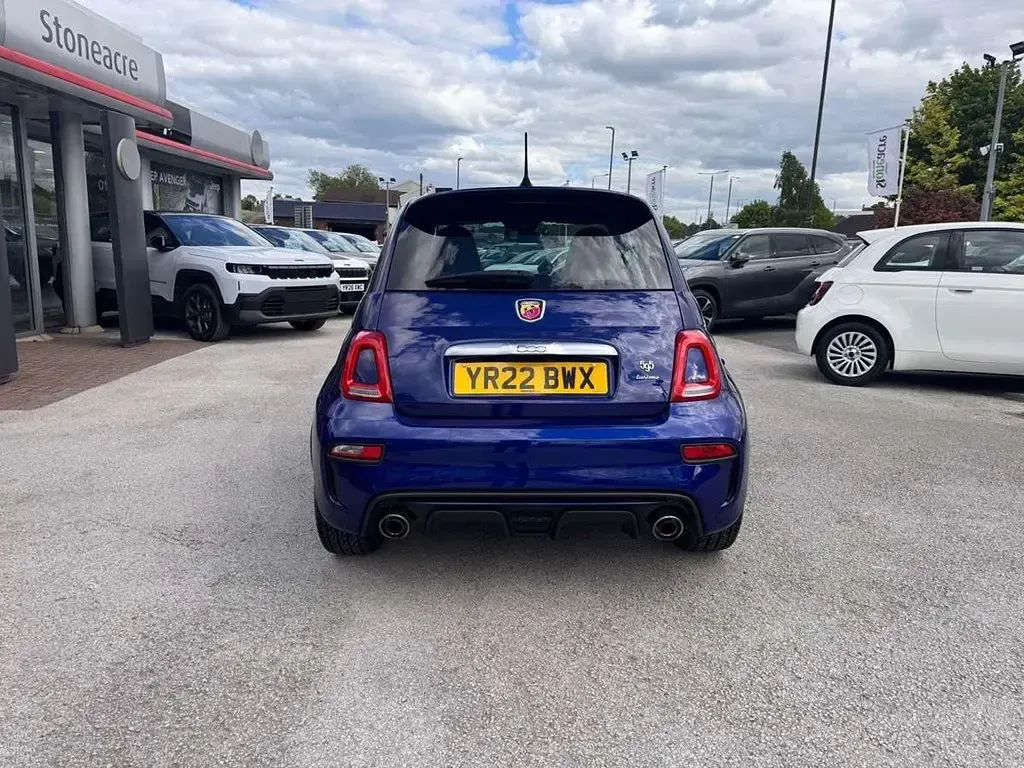 Used Abarth 595 Turismo 165 HP (121 kW) 2022 Blue Hatchback