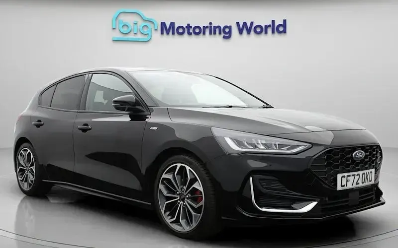 Used Ford Focus ST-Line 120 HP (88 kW) 2022 Hatchback