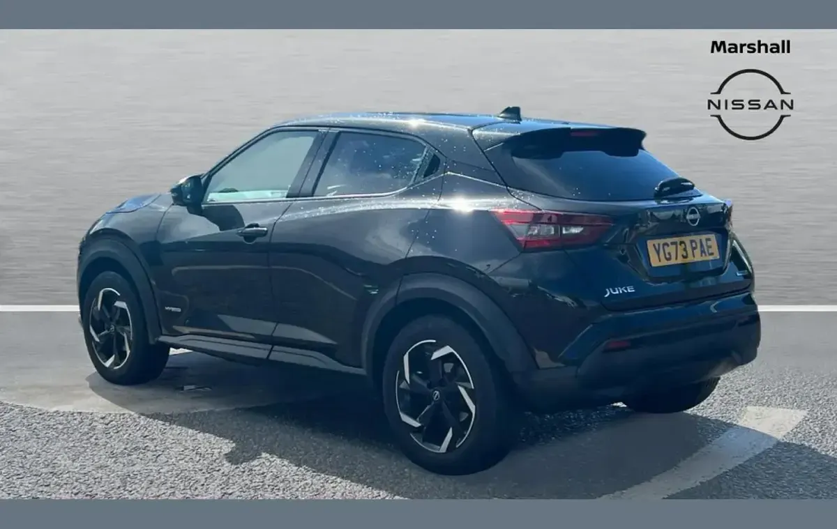 Second-hand Nissan Juke N-Connecta 143 CP (105 kW) 2024 Negru SUV