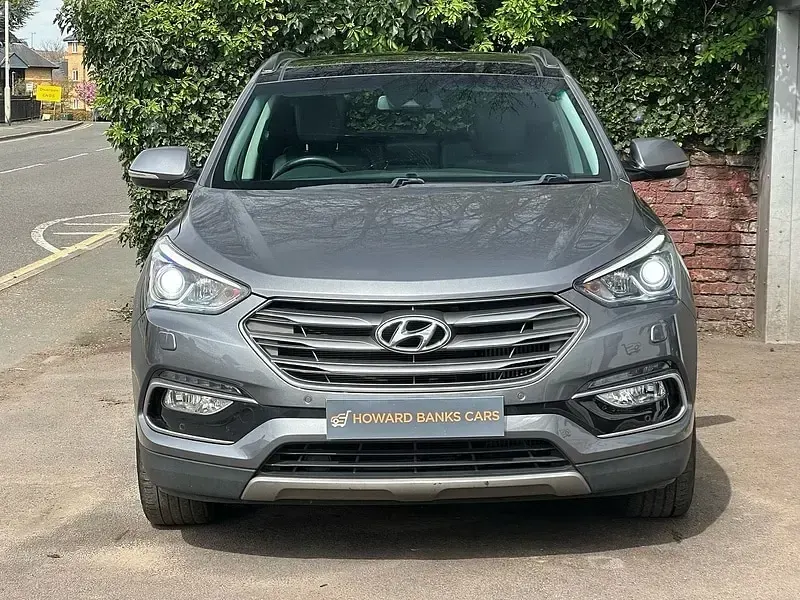 Used Hyundai Santa Fe Edition 200 HP (147 kW) 2016 Silver SUV