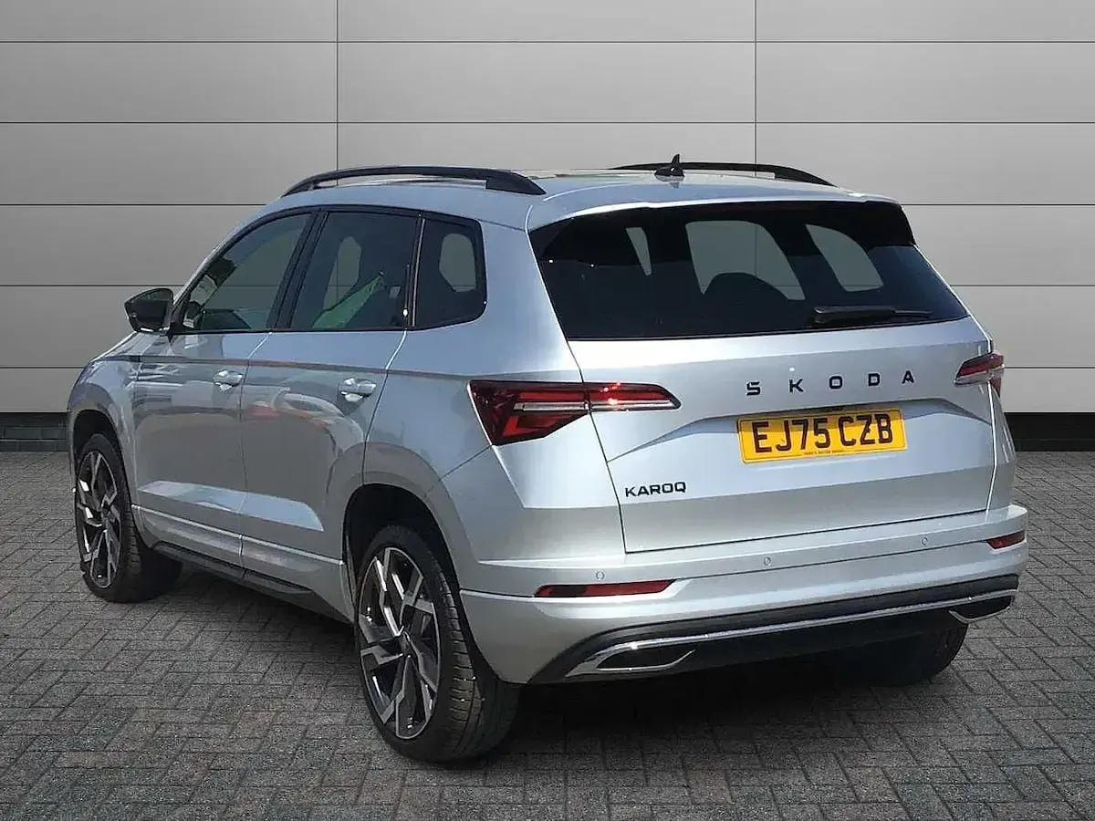 Used Skoda Karoq SportLine 110 HP (80 kW) 2025 Brilliant silver metallic SUV