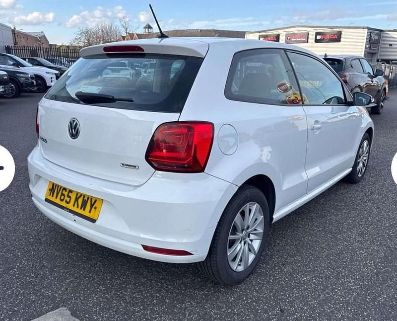 Used VW Polo SE 60 HP (44 kW) 2016 White Hatchback