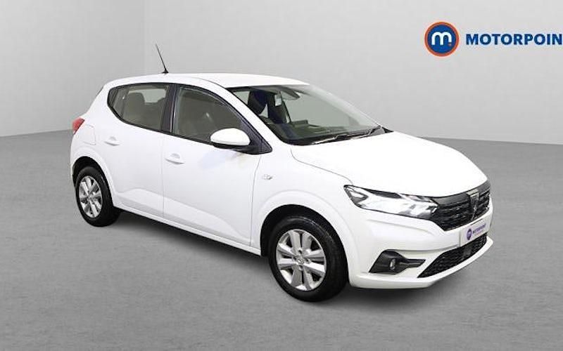 Used Dacia Sandero Comfort 91 HP (66 kW) 2022 White Hatchback