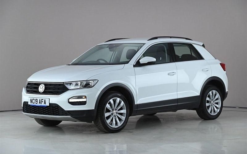 Used VW T-Roc SE 116 HP (85 kW) 2019 White SUV